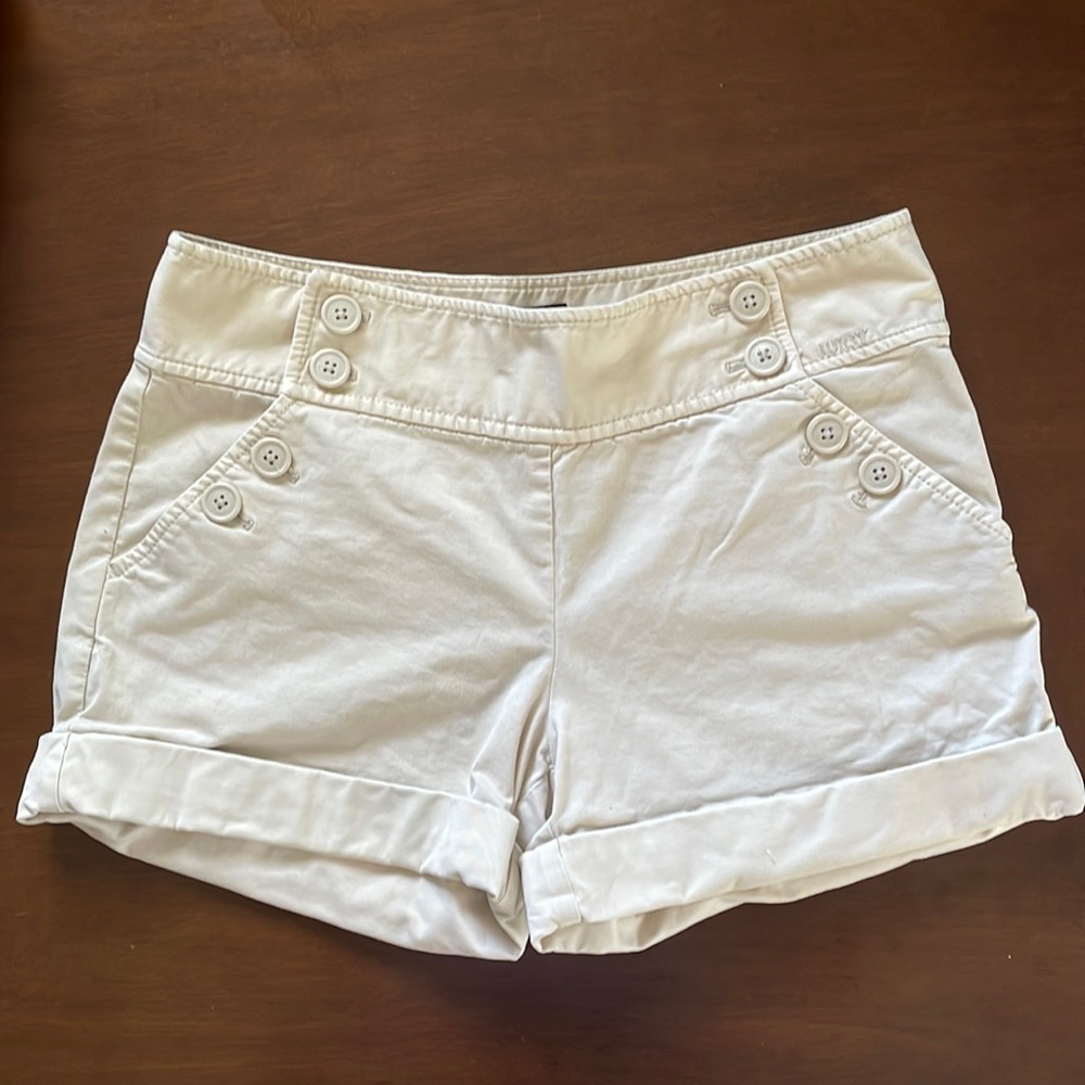 Juicy Couture khaki shorts